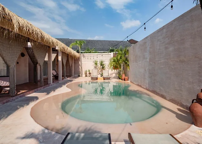 Le Bohemien Guest house *